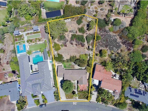 Photo of 6381 Castejon DR, La Jolla, CA 92037 (MLS # 260022095)
