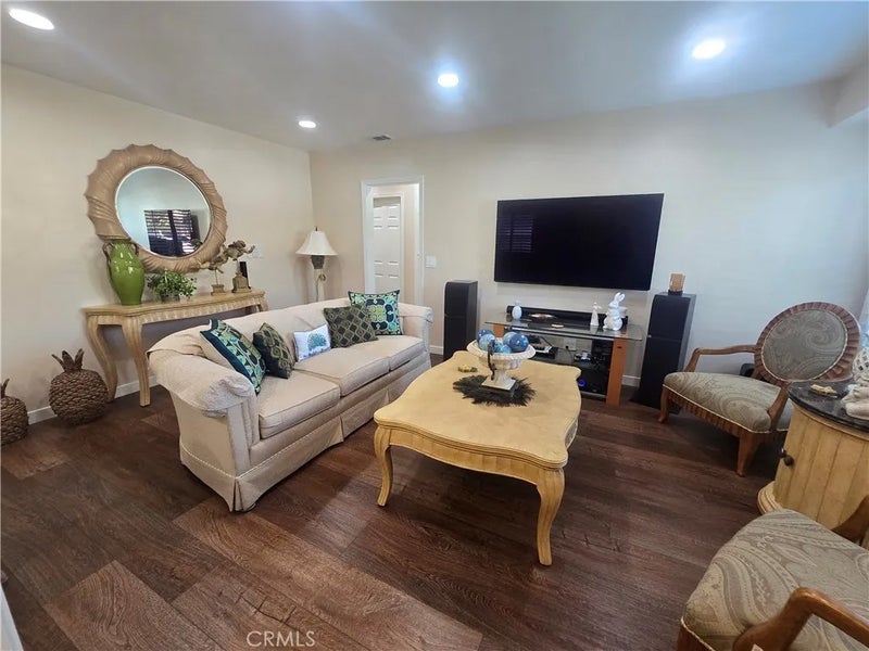 10613 Shellyfield