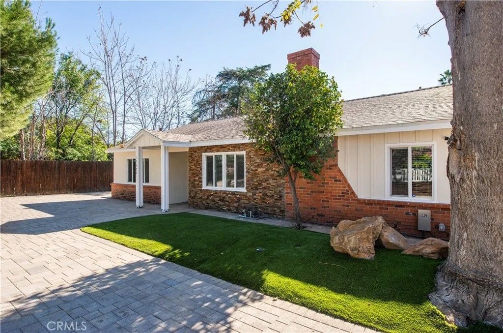 Photo of 17326 Chase, Northridge, CA 91325 (MLS # SR26015060)