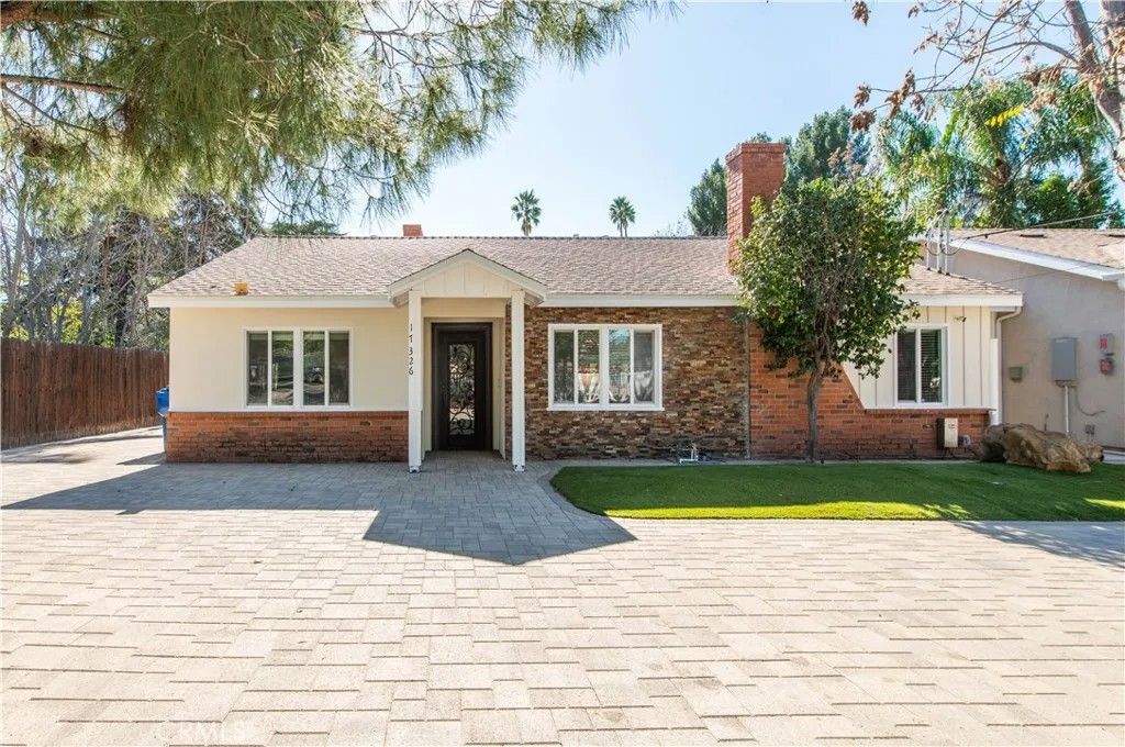 Photo of 17326 Chase, Northridge, CA 91325 (MLS # SR26015060)