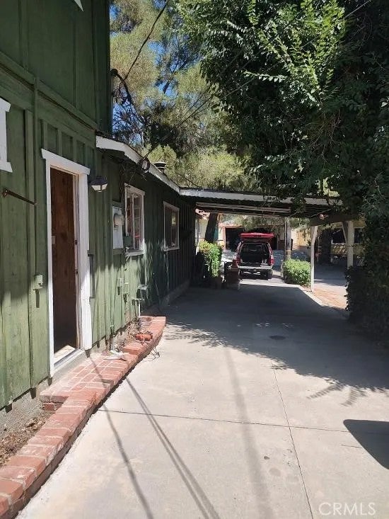 272 Alder Way