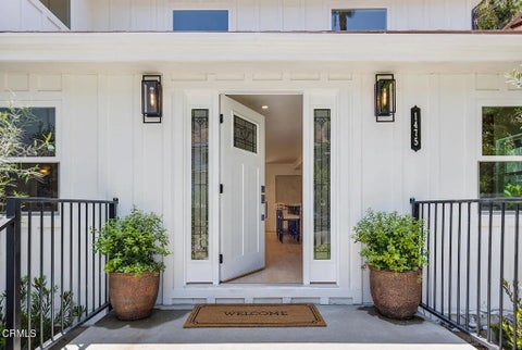 Photo of 1475 N Bundy Drive, Los Angeles, CA 90049 (MLS # P1-27361)