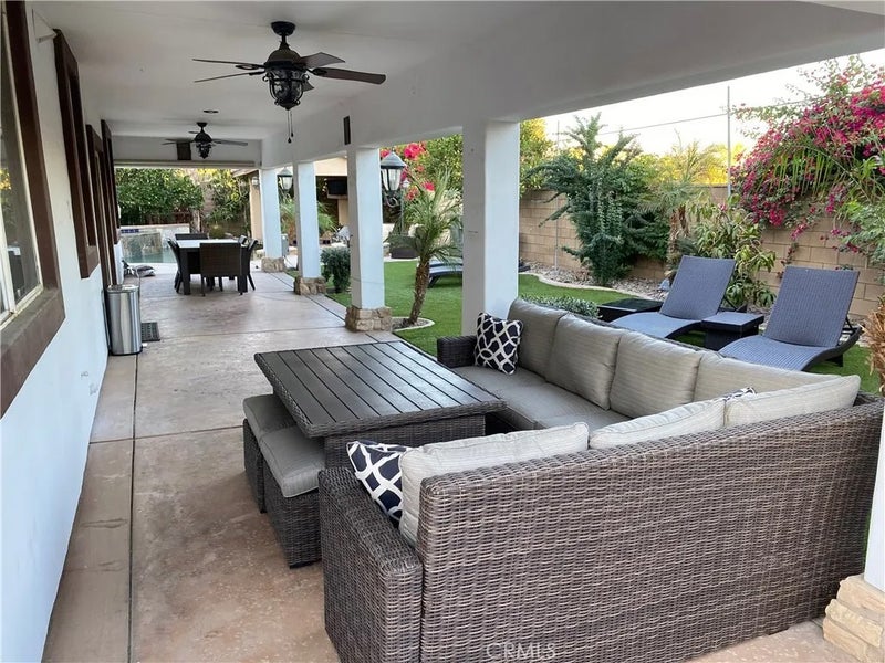 48482 Red Mountain Place