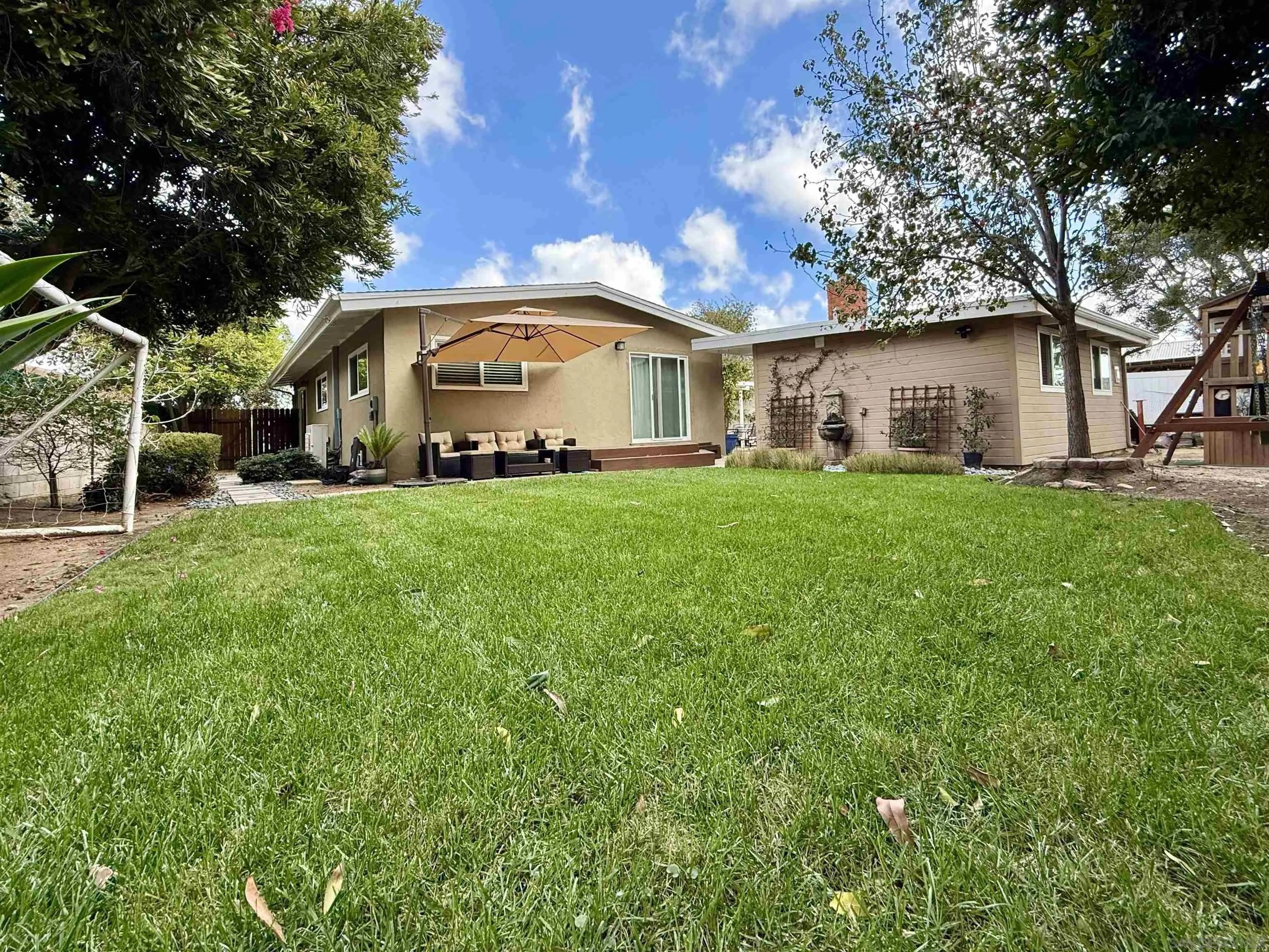 8511 Pinecrest Ave