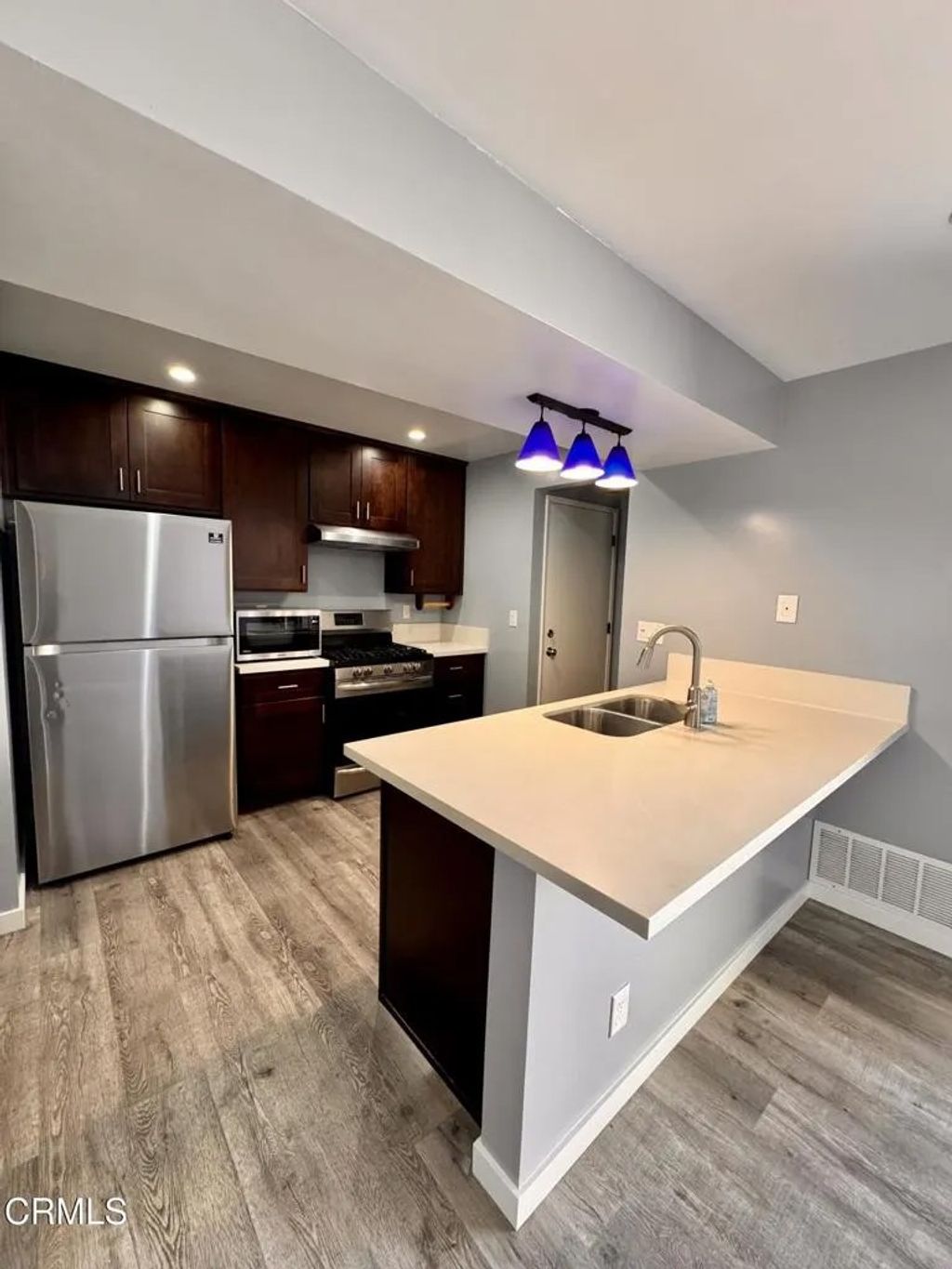 Photo of 812 Venwood Avenue, Ventura, CA 93001 (MLS # V1-34111)