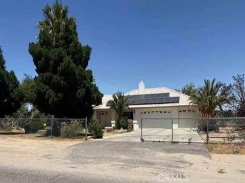 Property photo of 10695 5th Avenue, Hesperia, CA 92345