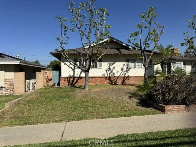 1517 S Main Street