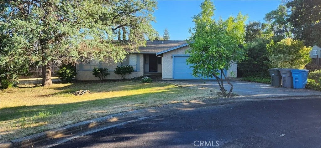 Photo of 7 Fernbach Court, Oroville, CA 95966 (MLS # OR26084960)