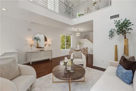 607 Rockefeller 72 Irvine CA 92612