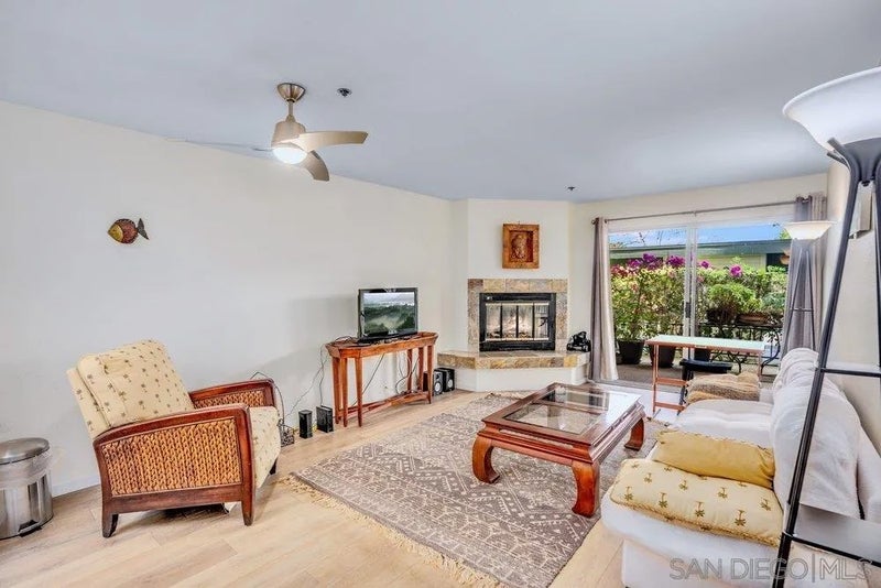 1616 CIRCA DEL LAGO C# 108