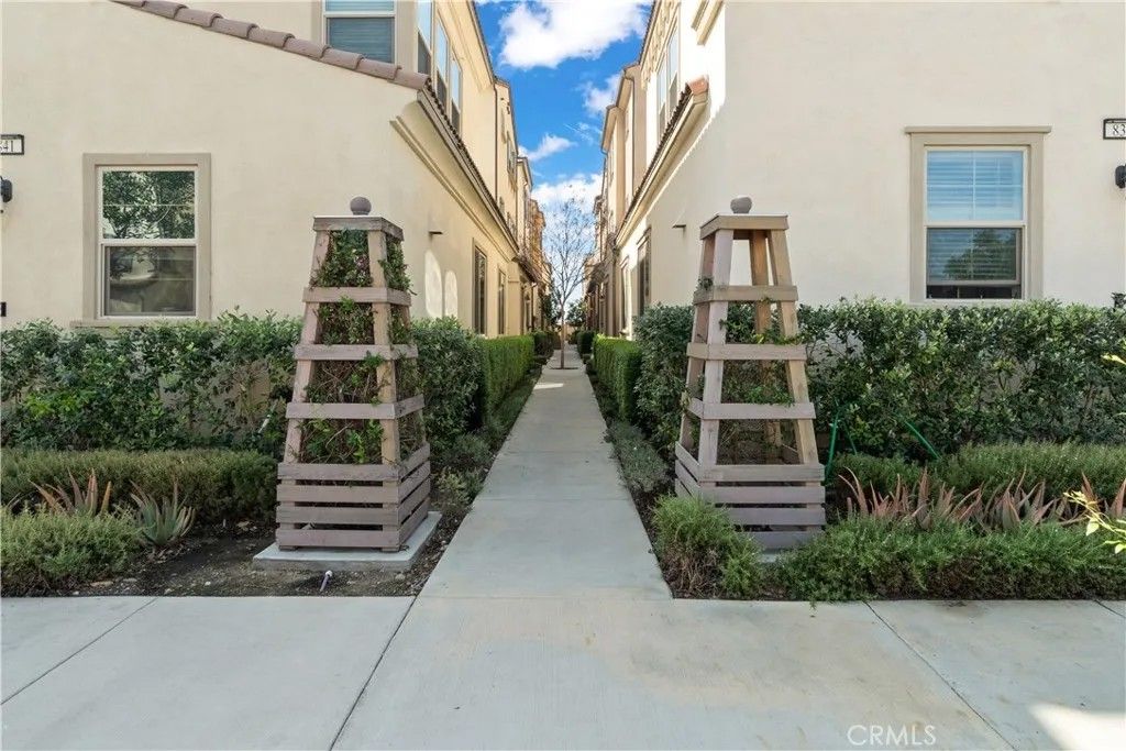 Photo of 822 Mandarin Way, Upland, CA 91786 (MLS # TR26070686)