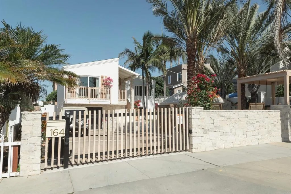164 Chestnut Avenue