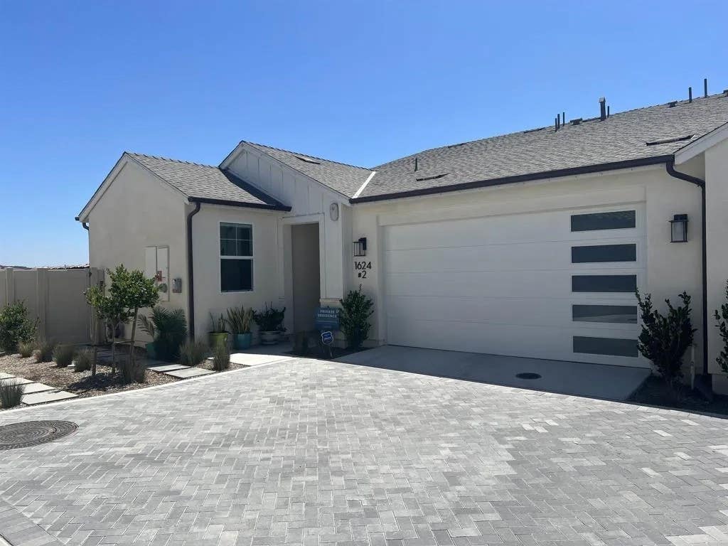 Photo of 1624 Calle Oxton #2, Chula Vista, CA 91913 (MLS # PTP2604699)