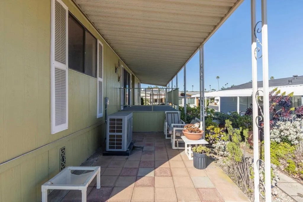 650 S Rancho Santa Fe 118