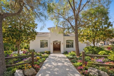 Photo of 28328 Kettering Ln, Escondido, CA 92026 (MLS # 260003079)