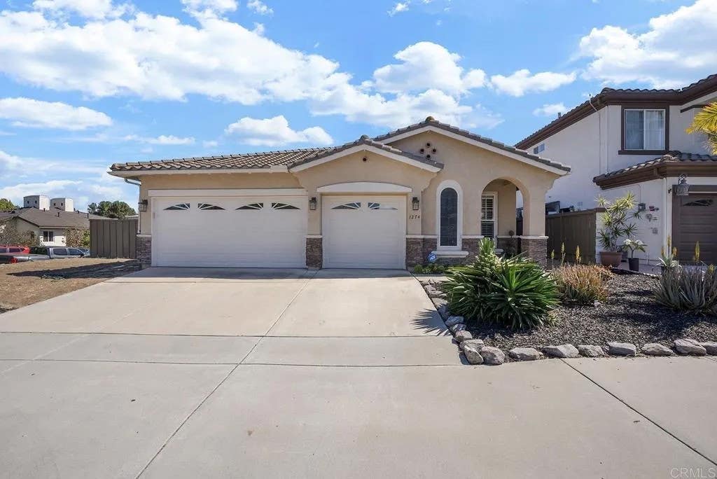 Photo of 1274 W Vaquero Ct, Chula Vista, CA 91910 (MLS # PTP2604781)