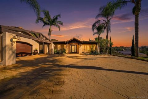 Photo of 9610 Vista Del Sol, Spring Valley, CA 91977 (MLS # 260003042)