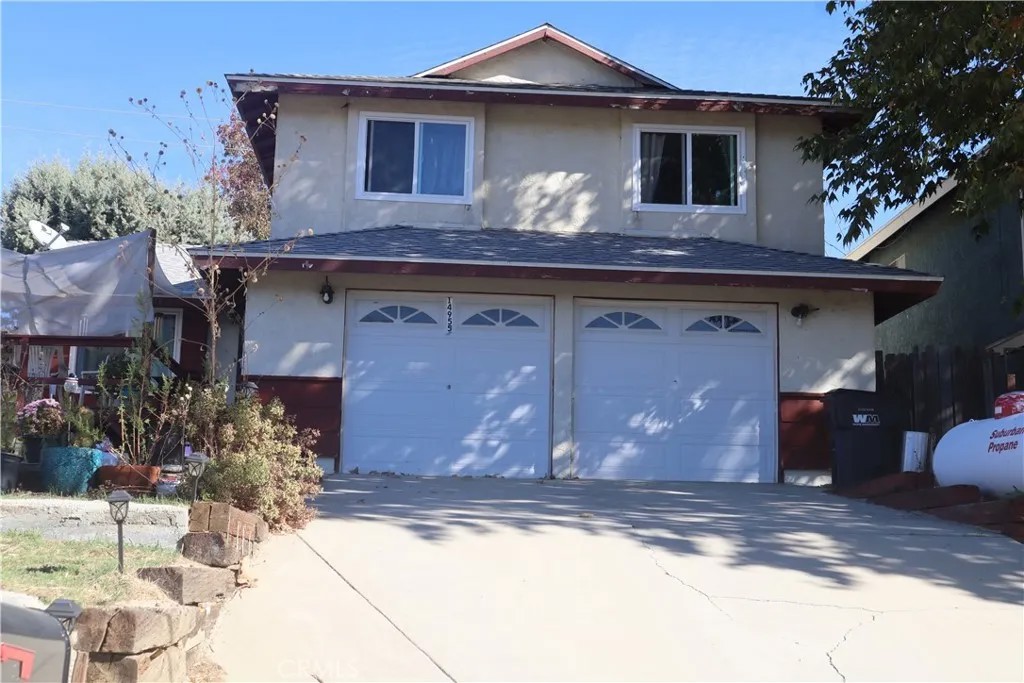 14955 Elizabeth Lake