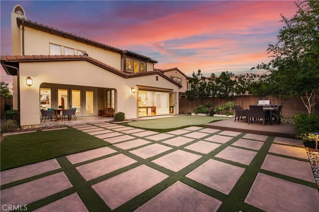 10 Shadybend, Irvine