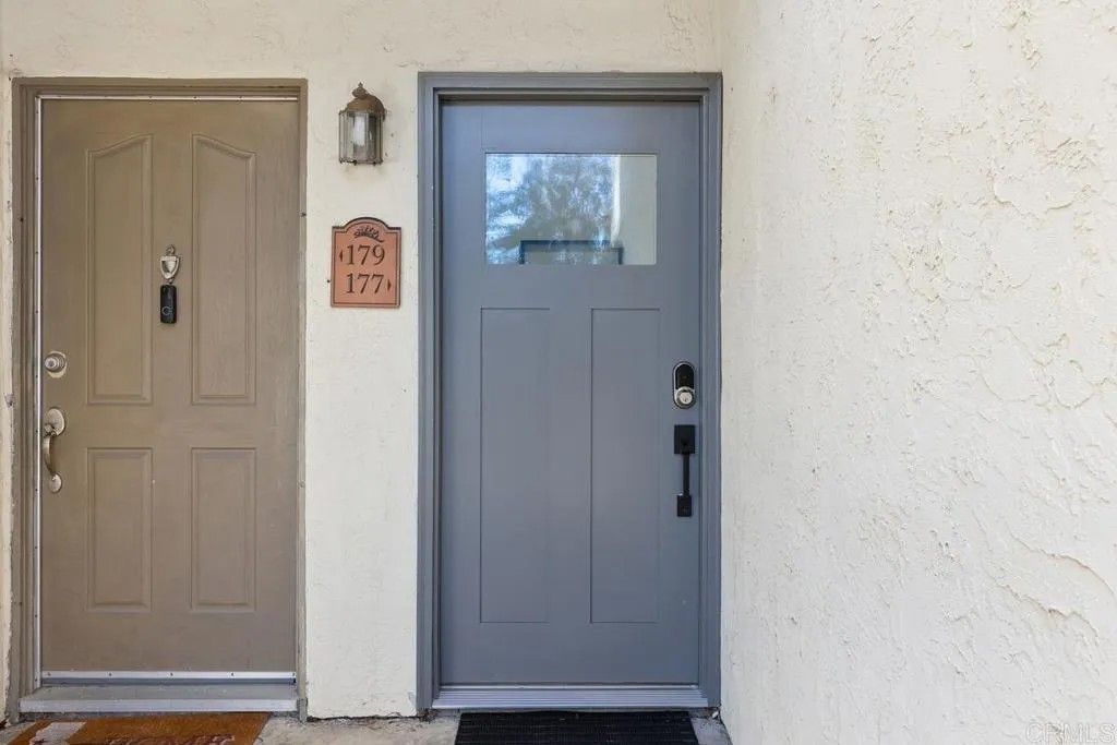 Photo of 432 Edgehill Lane #177, Oceanside, CA 92054 (MLS # NDP2511098)