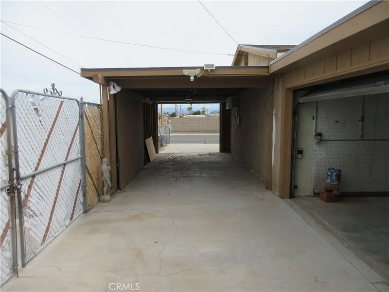 1420 Coronado