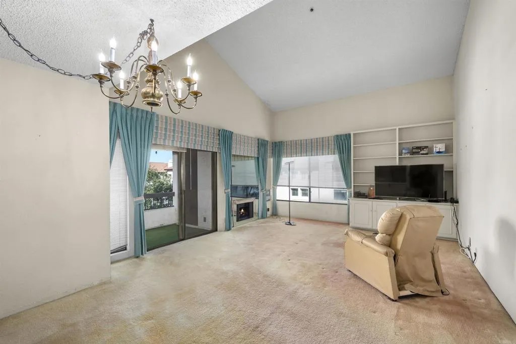 5645 Friars Road 387