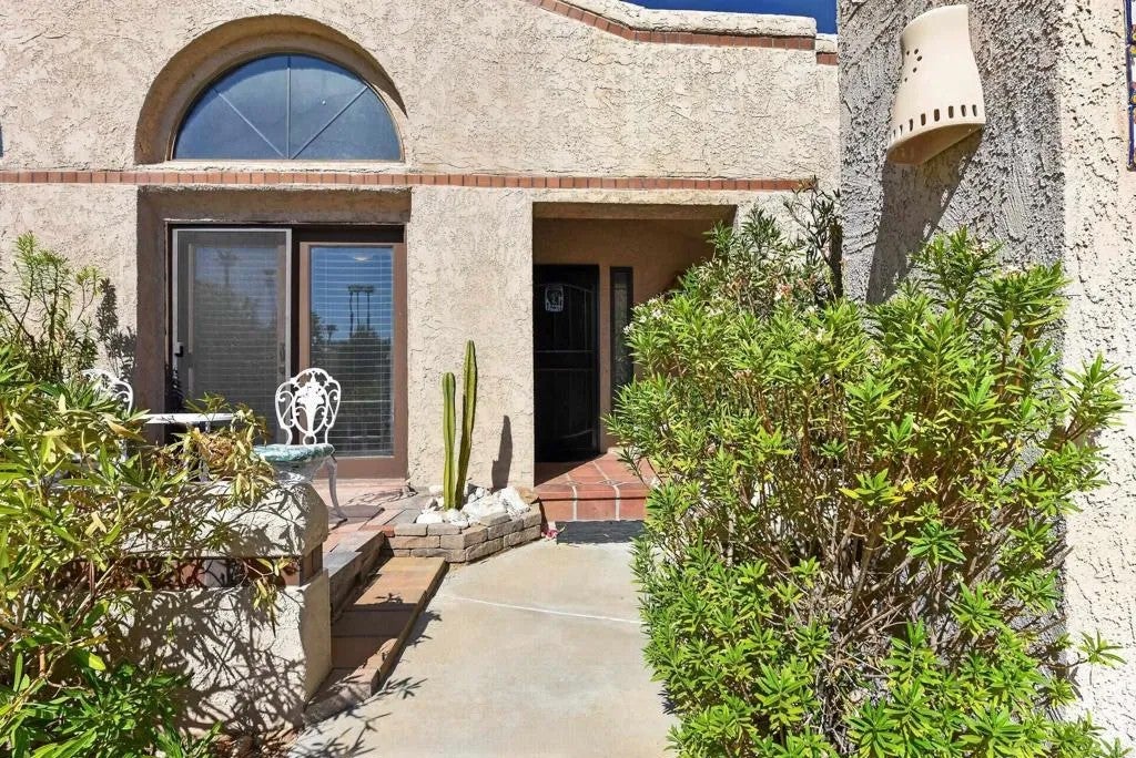 4961 Desert Vista Drive