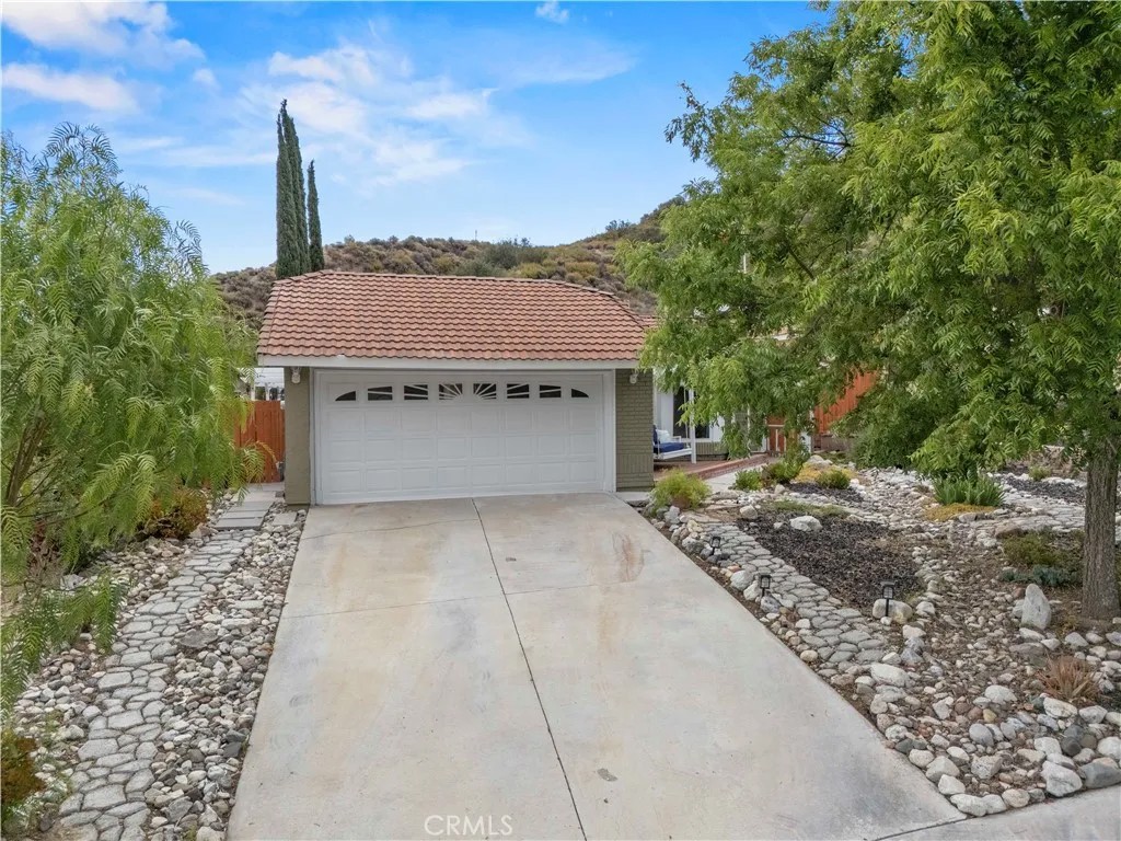15236 Poppy Meadow