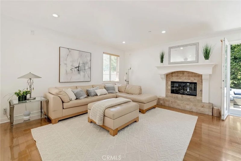 2115 Pullman Lane B