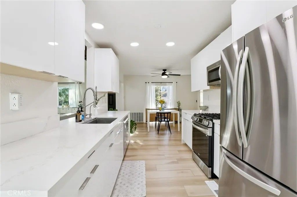 Photo of 142 Marion Boulevard, Fullerton, CA 92835 (MLS # SW26031362)