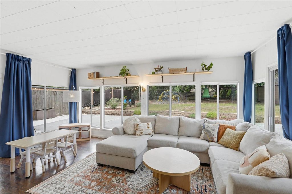 Photo of 520 N Cuyamaca St, El Cajon, CA 92020 (MLS # 260002277)