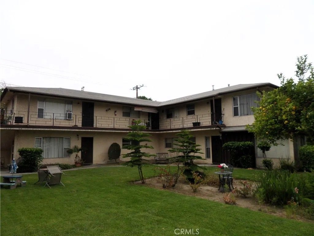 Photo of 414 E 61st St, Long Beach, CA 90805 (MLS # PW26090794)