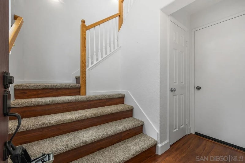 2710 E Evans Rd 2