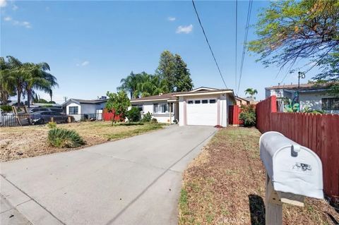 Photo of 26296 Investors PL, Hemet, CA 92544 (MLS # SW26117353)