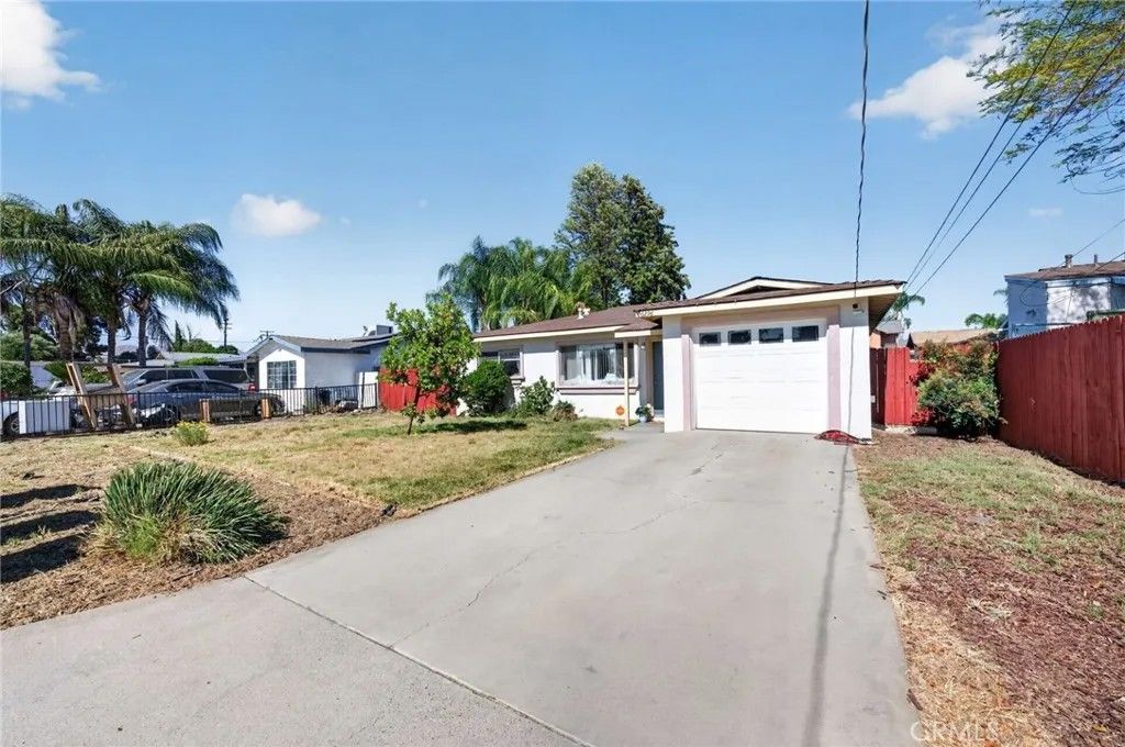 Photo of 26296 Investors PL, Hemet, CA 92544 (MLS # SW26117353)