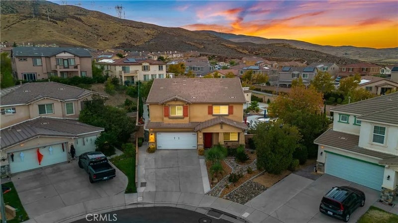 2738 Chicory Lane