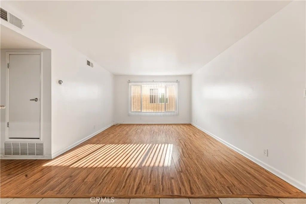 Photo of 20327 Saticoy Street #102, Winnetka, CA 91306 (MLS # SR25261765)