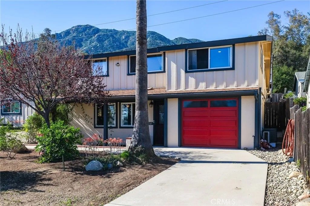 Photo of 17657 Hayes Ave, Lake Elsinore, CA 92530 (MLS # OC26062883)