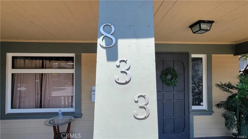 833 Cedar