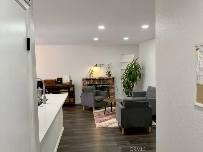17808 Stevens