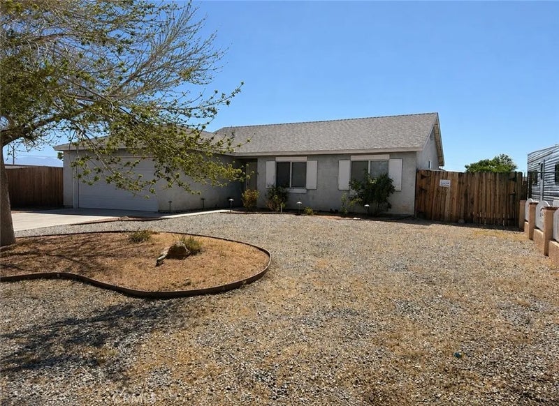 17808 Stevens