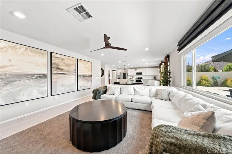 29281 Glass Mountain Court
