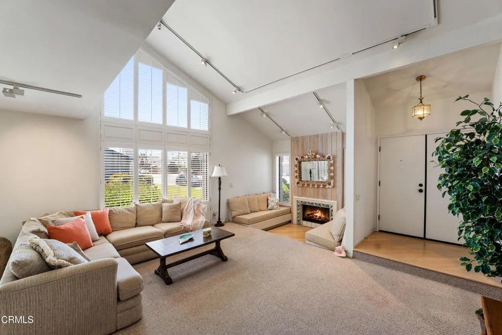 3310 Sunset Lane
