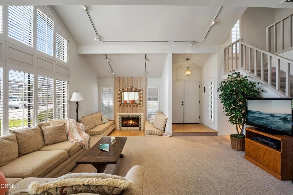 3310 Sunset Lane