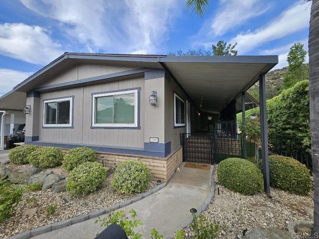 Photo of 8975 Lawrence Welk Drive #291, Escondido, CA 92026 (MLS # NDP2603237)