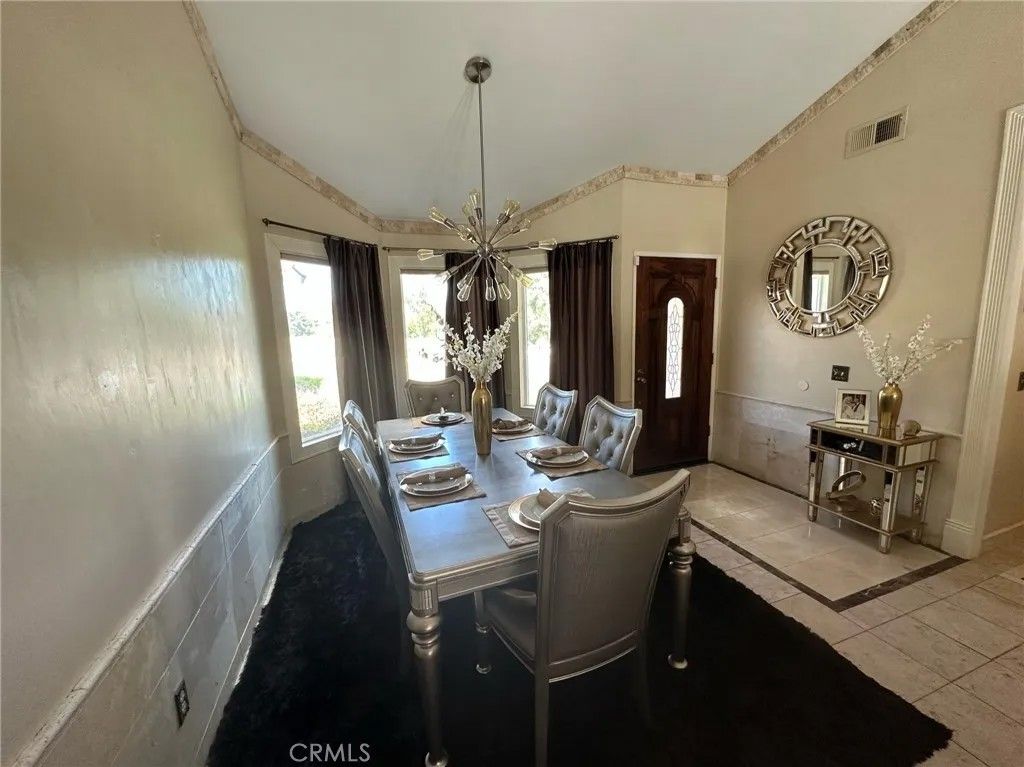 Photo of 11296 Heathcliff Dr, Riverside, CA 92505 (MLS # IV26089063)