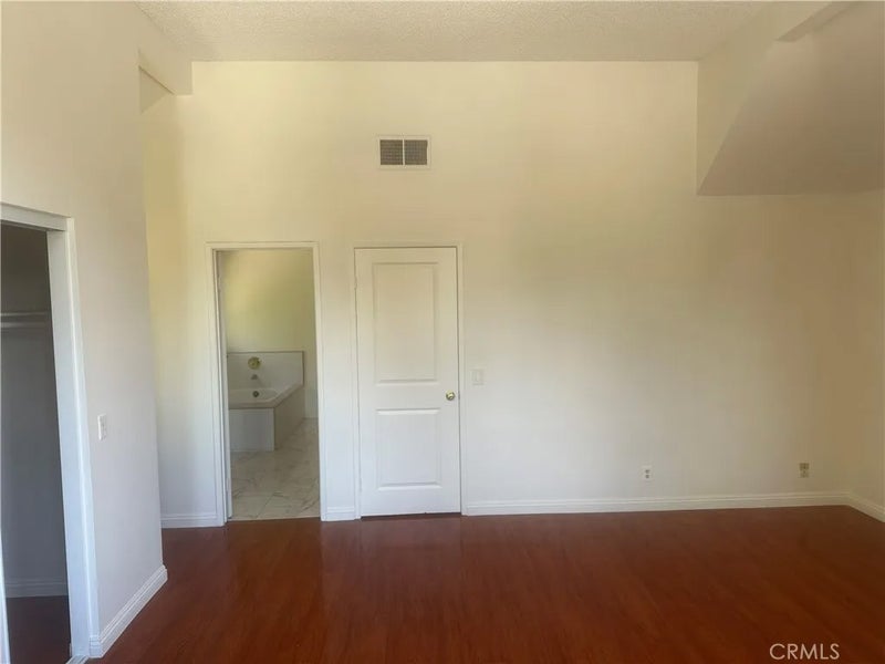 806 Alta