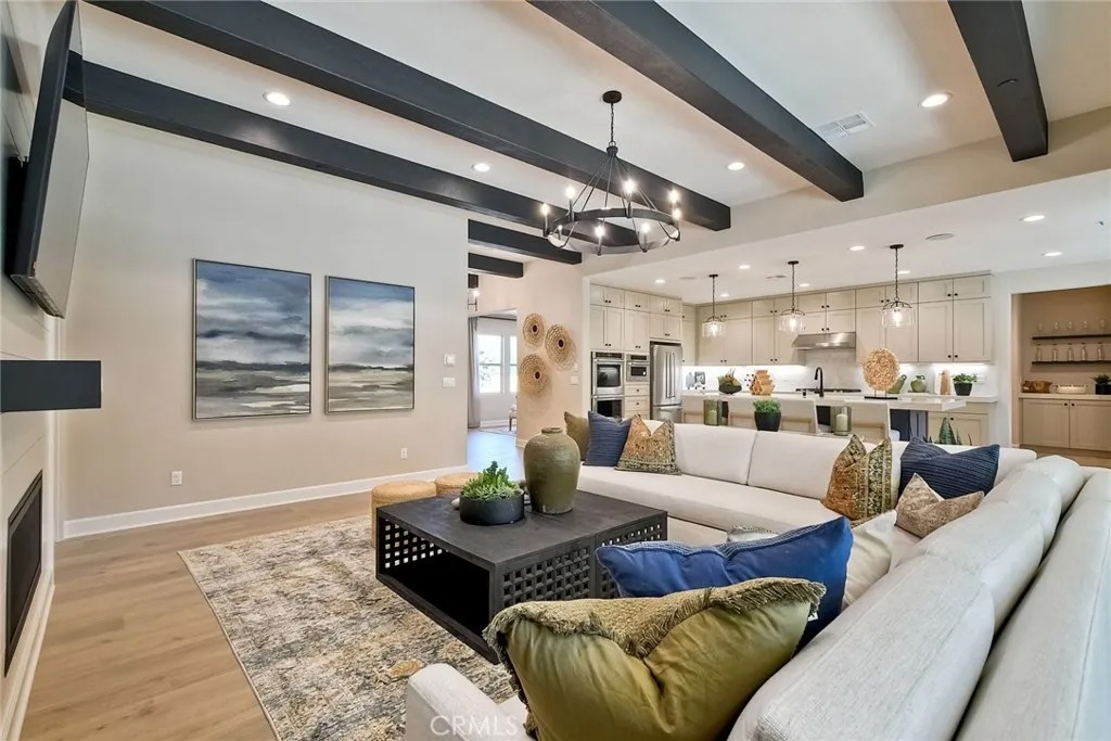 3111 Orchard Glen