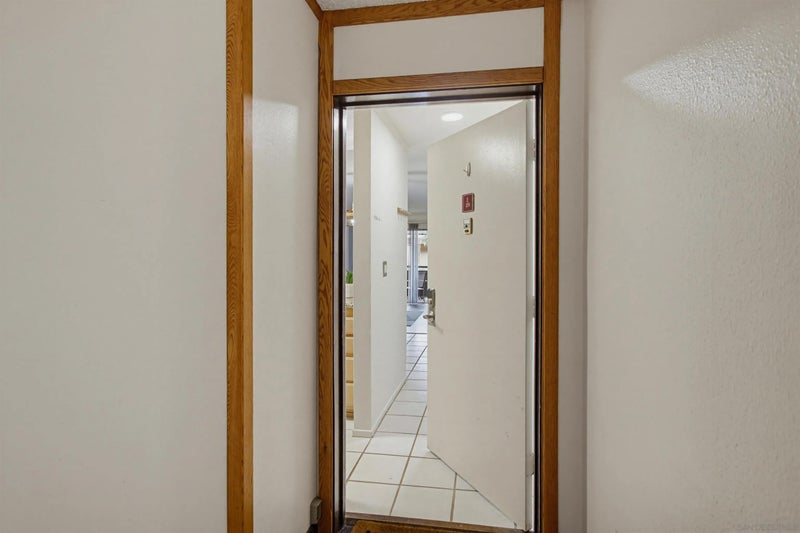 1621 S Hotel Circle E231
