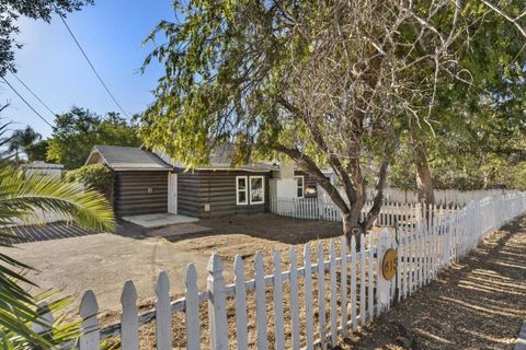 Photo of 615 10Th St, Ramona, CA 92065 (MLS # 250042668) Photo of 615 10Th St, Ramona, CA 92065 (MLS # 250042668)